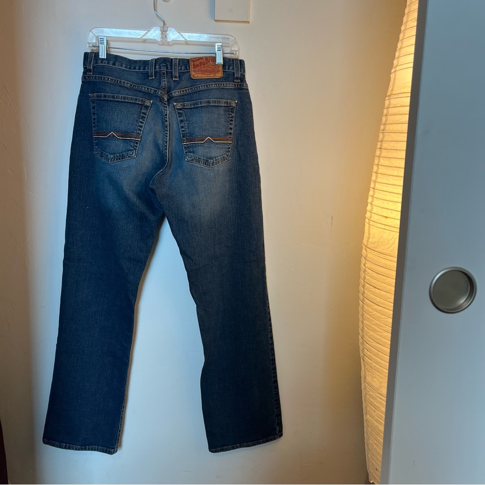 Lucky Straight Leg Jean Distressed Wash